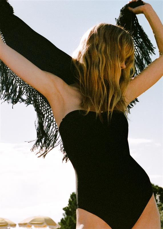 SQUARE SILK SCARF