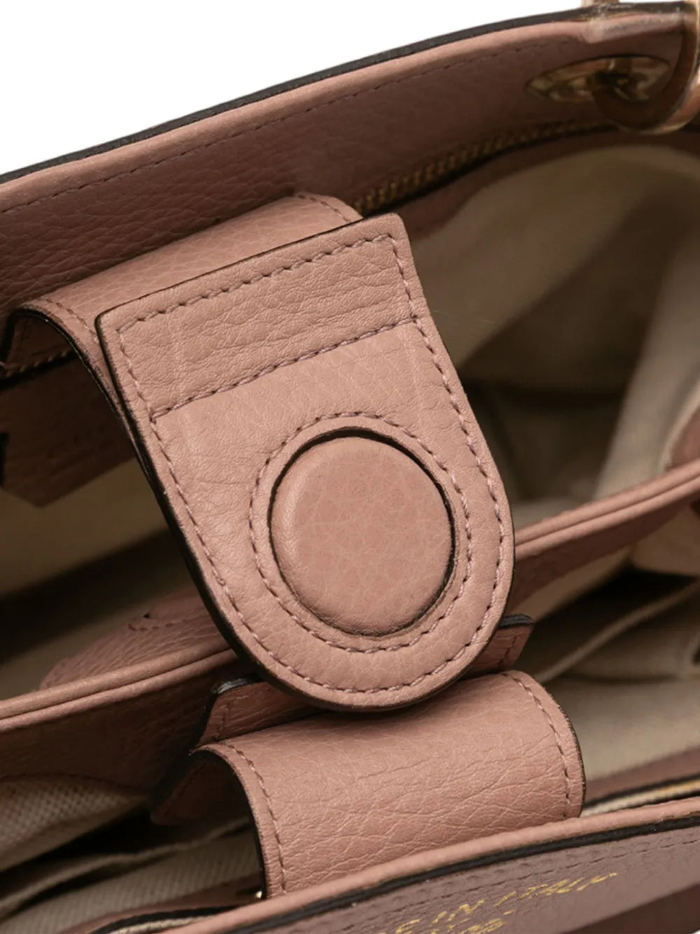Pre-OwnedGucci Pre-Owned2016-2025 Small Calfskin Bamboo Shopper satchel
