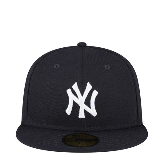 Yankees On Field 5950