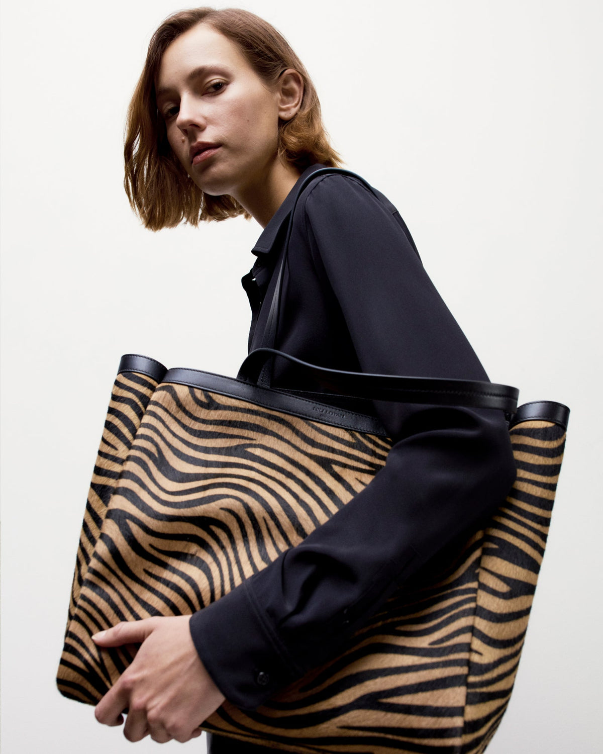 MEDIUM LOREN BAG