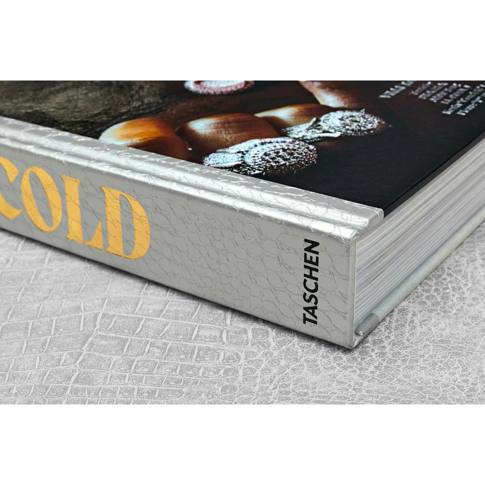 Taschen BooksIce Cold. A Hip Hop Jewelry History