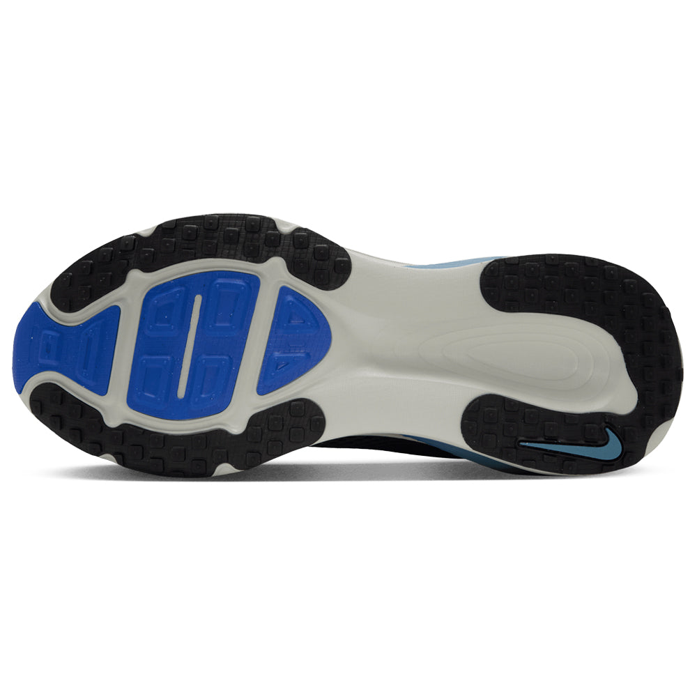 Nike Vomero 18