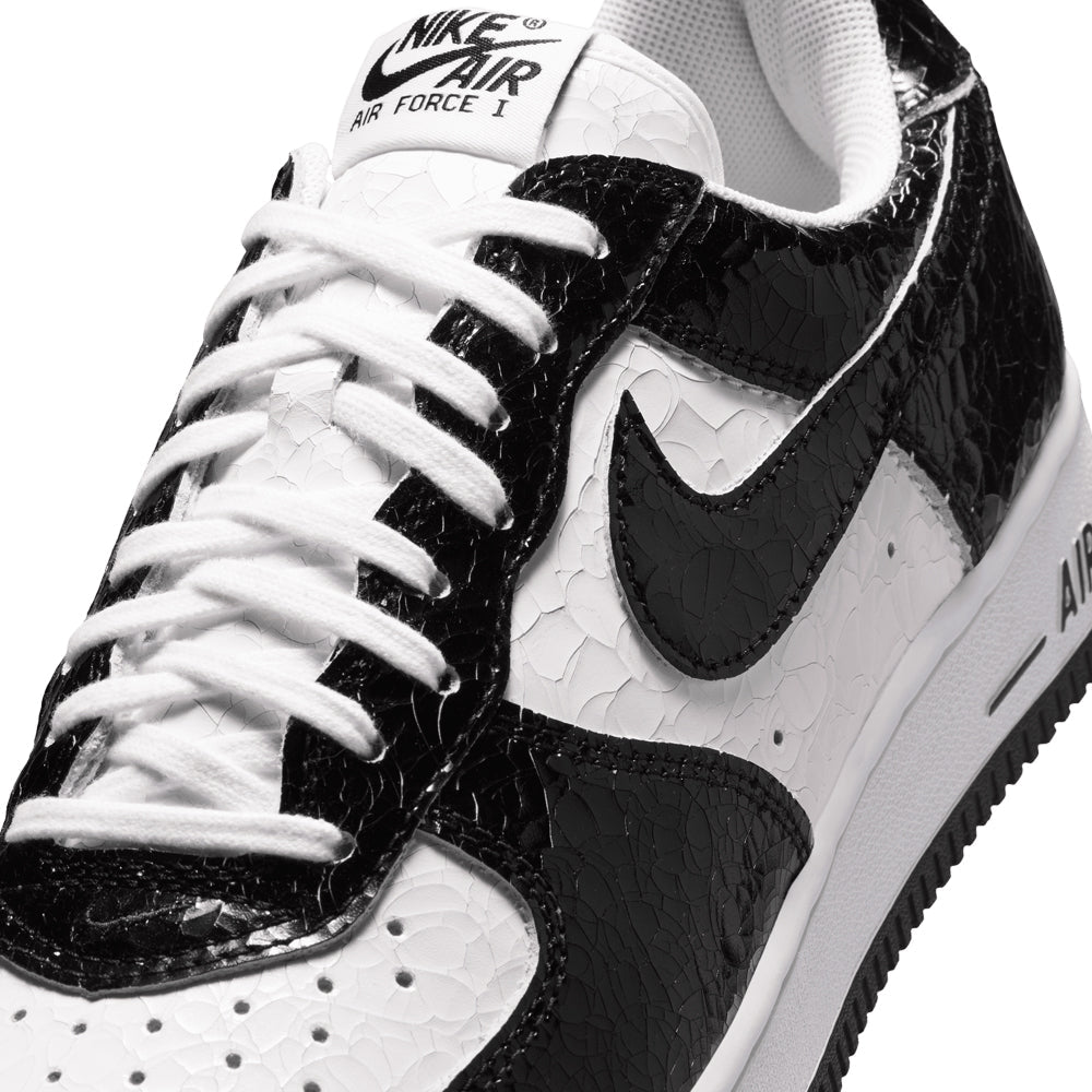Nike Air Force 1 '01 "Cracked Leather"