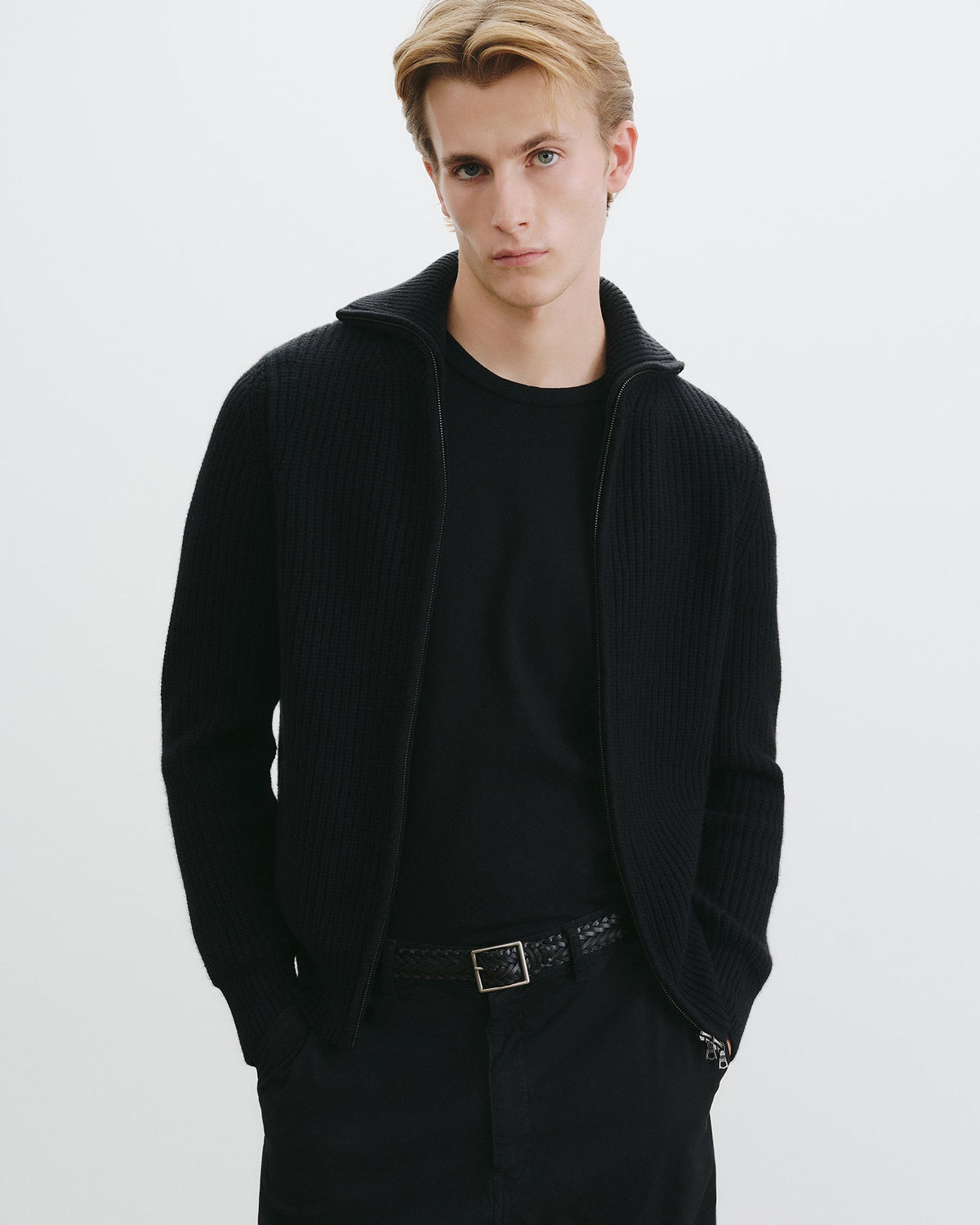 GUNTHER CASHMERE SWEATER