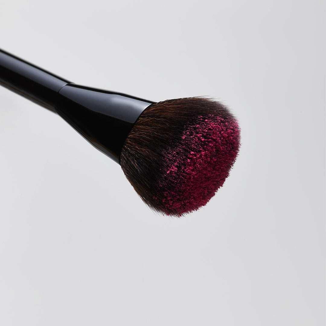 The Powder Blush Brush